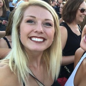 Meet your Posher, Olivia